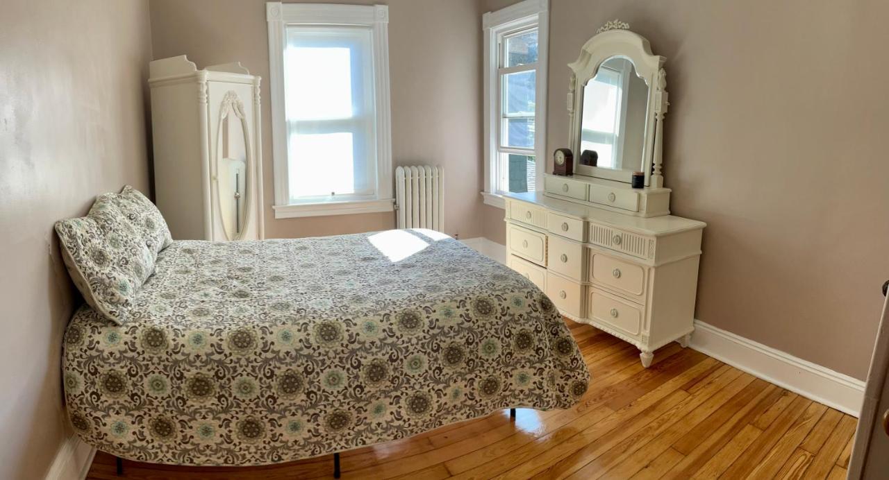Delightful 2Br Apartment With Balcony - 15 Min From Mohegan Sun- Foxwoods Casinos & Mystic New London Luaran gambar