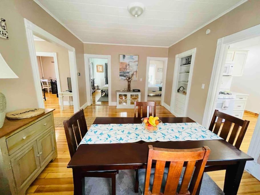 Delightful 2Br Apartment With Balcony - 15 Min From Mohegan Sun- Foxwoods Casinos & Mystic New London Luaran gambar